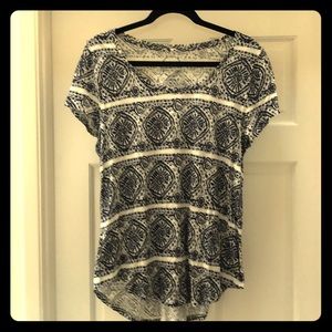 Lucky Brand tee new size XL